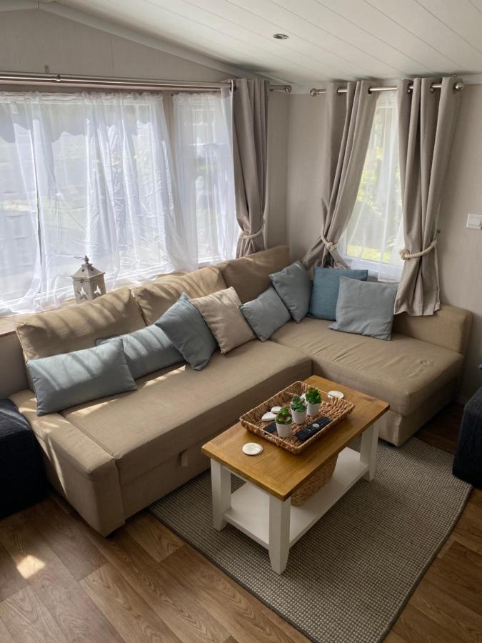 Cosy, Coastal Themed Holiday Home, Rockley Park, Poole, Dorset Екстериор снимка